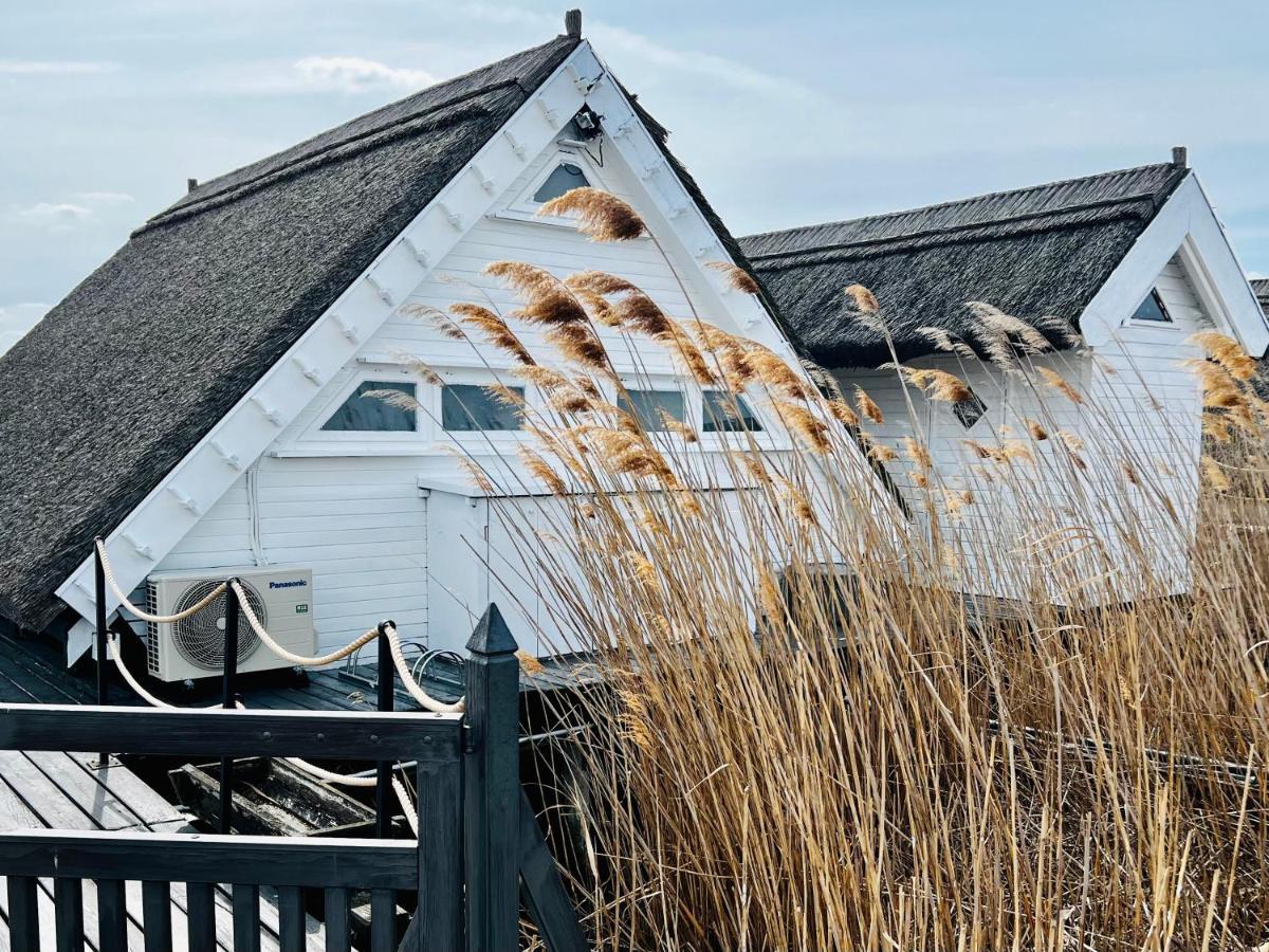 Seehuette Neusiedlersee - Seehaus Inklusive Elektroboot Rust Luaran gambar