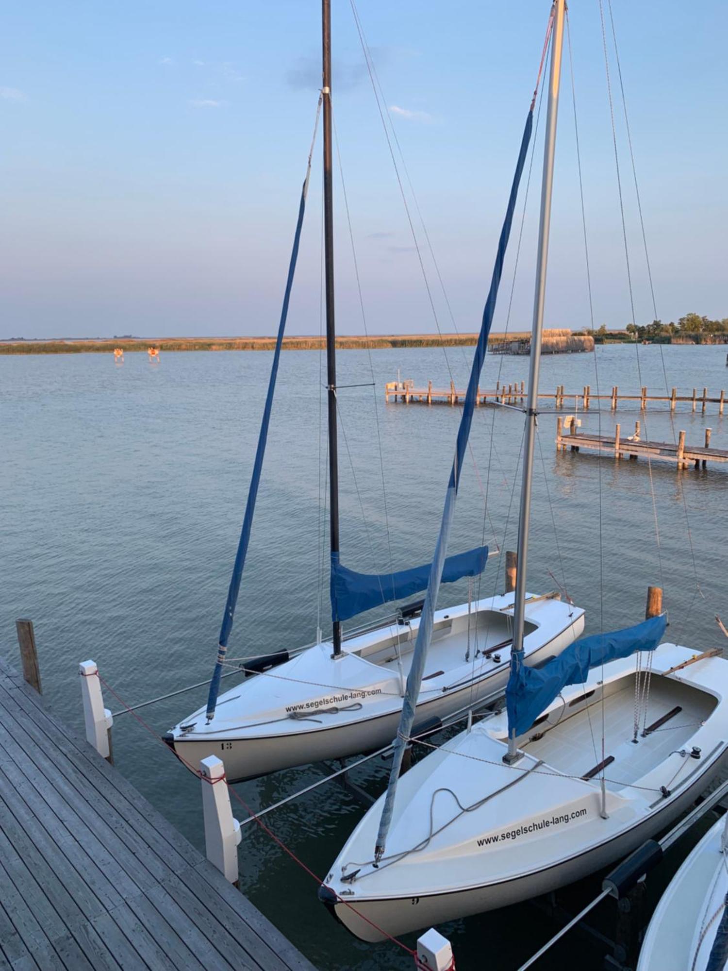 Seehuette Neusiedlersee - Seehaus Inklusive Elektroboot Rust Luaran gambar