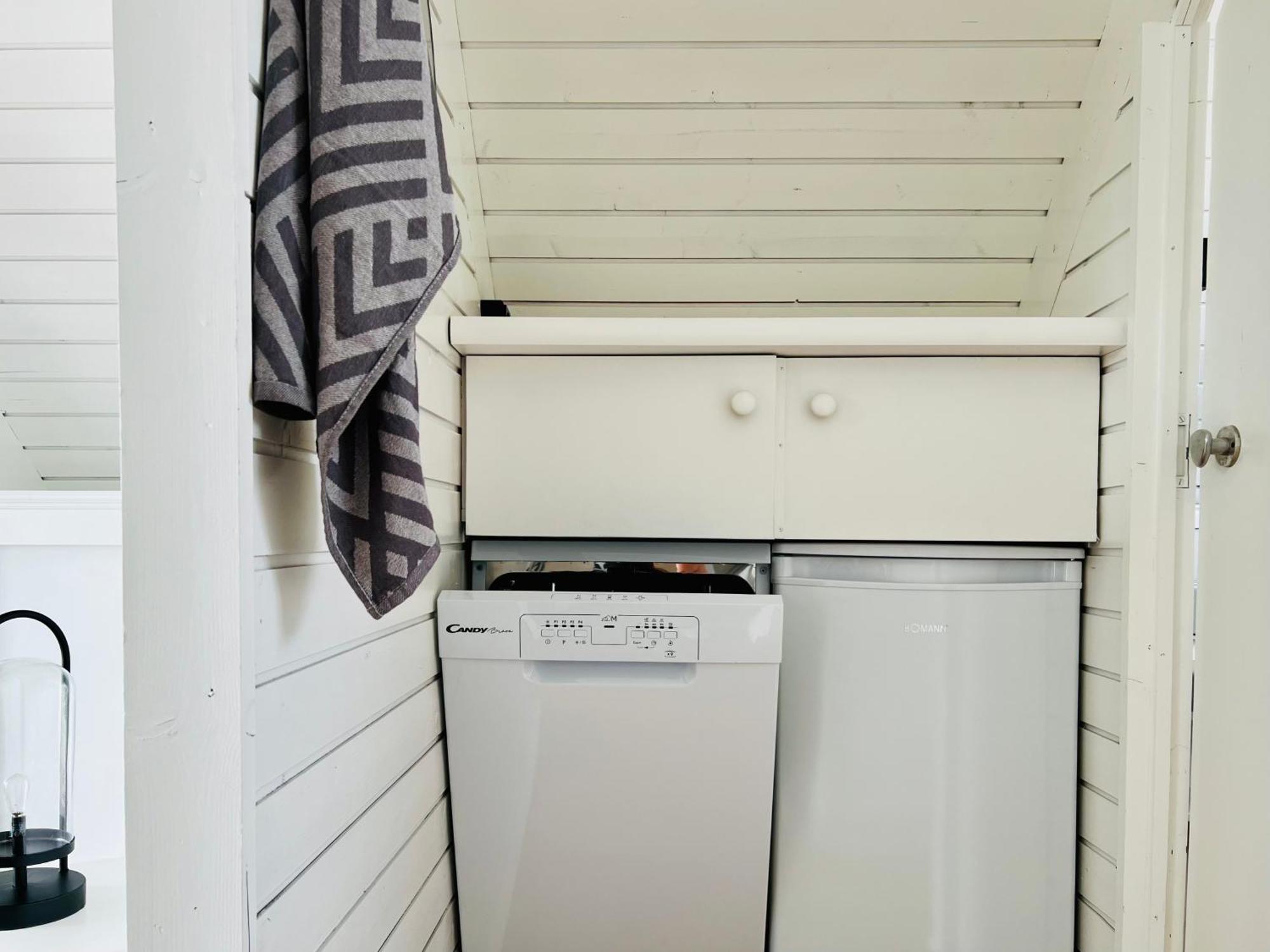 Seehuette Neusiedlersee - Seehaus Inklusive Elektroboot Rust Luaran gambar