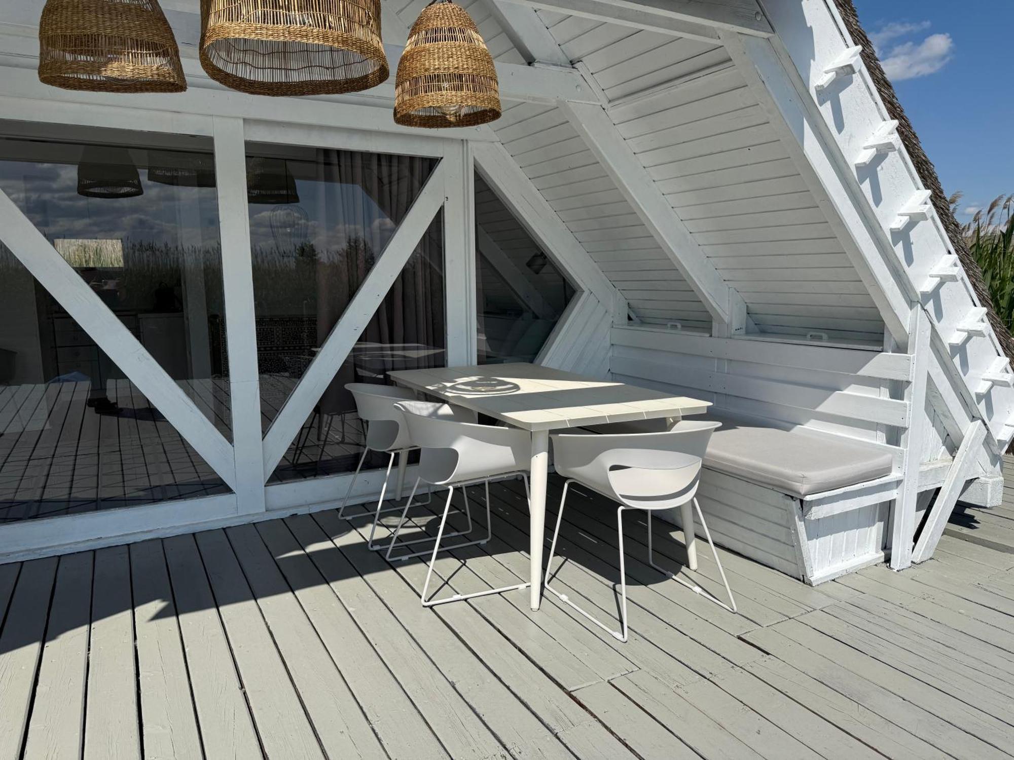 Seehuette Neusiedlersee - Seehaus Inklusive Elektroboot Rust Luaran gambar